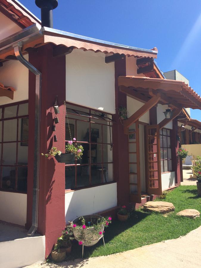 Villa Cottage Pousada Монті-Алегрі-ду-Сул Екстер'єр фото